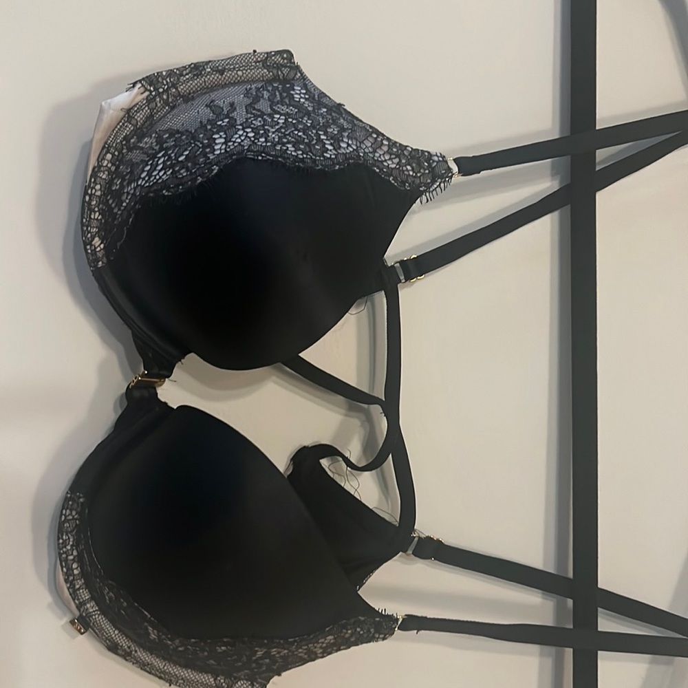 Victoria secrets bra. NWOT
